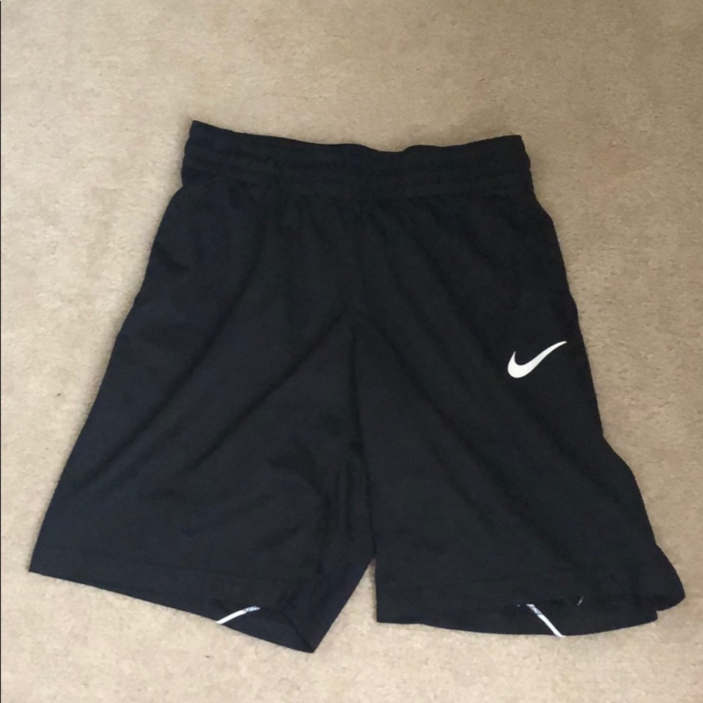 nike basketball shorts